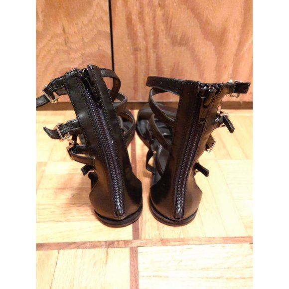 Short Leather Buckle Gladiator sandals - Picture 2 of 6